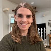 Kari Connor's Instagram, Twitter & Facebook