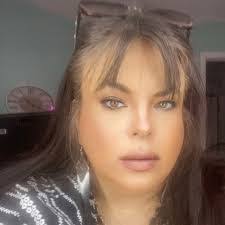 Latasha Ratliff's Instagram, Twitter & Facebook