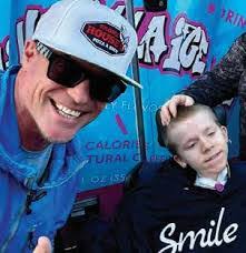 Connie Purvis's Instagram, Twitter & Facebook