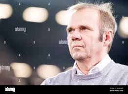 Peter Underhill's Instagram, Twitter & Facebook