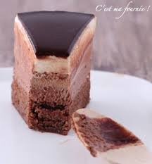 L Entremets Trois Chocolats De Valrhona Gateaux Et Desserts Gateau Trois Chocolat Recette Dessert