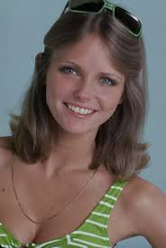 1978. Cheryl v. Cheryl. Folks, I need your opinion. Who's sexier? Cheryl  Ladd? Or Cheryl Tiegs?