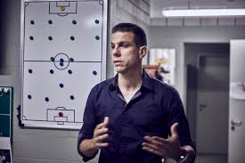 Head coach at swiss side @sckriens1944. Bruno Berner Spielstarke Gegner Lieben Es Im Kleinfeld Zu Spielen Regiofussball Ch