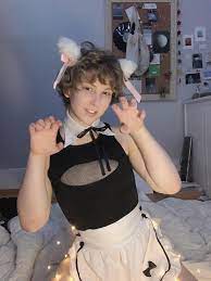 made some alterations to my maid outfit :3 : r/femboy
