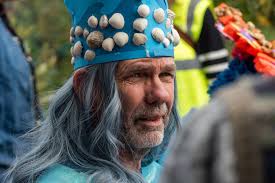 Summer Sessions 25, a celebration of art, creativity, culture, nature and  community in the grounds of the Royal Edinburgh Hospital culminated in The  Sea Trek Parade, a celebration of the Big Blue.