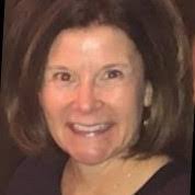 Julie Borelli's Instagram, Twitter & Facebook