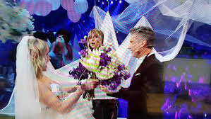 Aber am ende kann eben nur eine germany's next topmodel werden, wie heidi klum erklärt. Germany S Next Topmodel Live Hochzeit Im Finale