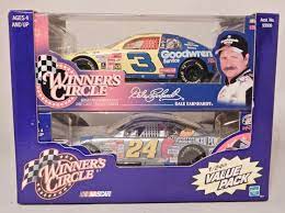 This lot includes three dale earnhardt chevy cars, two bill elliot ford cars, a bill elliot dodge car, and a classic rainbow paint scheme jeff gordon chevy car. Winner S Circle Value Pack Nascar 3 Dale Earnhardt 24 Jeff Gordon 1 24 Winnerscircle Dale Earnhardt Jeff Gordon Nascar Winner