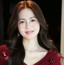 Ryesha Higgs is a former dance student of our JEDI (Justice, Equity,  Diversity & Inclusion) Officer, Shara Goldsmith. Ryesha honed her natural  talent through hard work and dedication to her craft. She