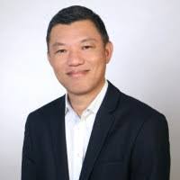 Mavis Quek's Instagram, Twitter & Facebook