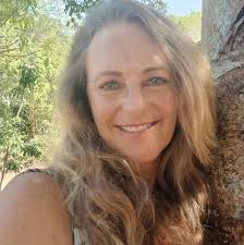 Where can I buy a phone or get service in North Eleuthera?