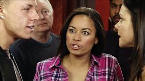 Coronation Street star Samia Ghadie faces 'single white female' in shock  new lesbian plot