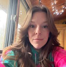 Lucy Casarez's Instagram, Twitter & Facebook