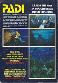 PADI ADVANCED DIVE MANUAL