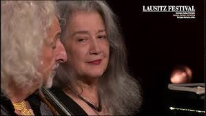 Alan Medak's Instagram, Twitter & Facebook