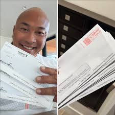 MORNING MOTIVATION What a way to start the day! I finally got a chance to  dig through my mailbox, and it was filled with cheques! My business is