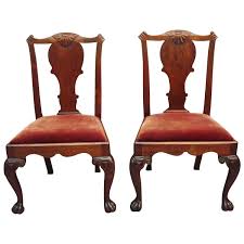 George Ii Pair Of Irish Walnut Side Chairs Chair Antique Chairs Chippendale Furniture
