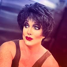 Delighted Tobehere (@queendelighted) · Instagram 照片和视频