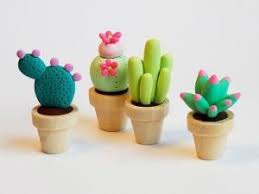 Epingle Par Angie Drogitis Sur Creations Inspirations Bricolages En Argile Et Polymere Miniatures En Argile Polymere Miniatures En Argile