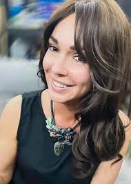 Nikki Upton's Instagram, Twitter & Facebook