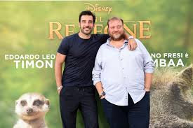 #lasciarsiungiornoaroma non si riesce a dirigere un film o a spiegare una scena sul set senza fare il. Edoardo Leo Figli Moglie Carriera E Prossimi Film Dell Attore Romano