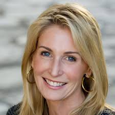 Katie Williamson's Instagram, Twitter & Facebook