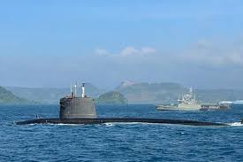 Iya, 49 ditambah ada komandan kapal lainnya dan 3 dari anu, arsenalnya. Kapal Selam Yang Hilang Di Utara Bali Adalah Kri Nanggala 402