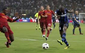 Roma (1:0) al 54' calcio di punizione per la roma: Supercoppa Italiana Inter Roma 3 1 Calciopro