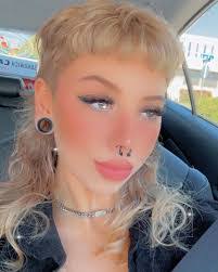 Haley Kay's Instagram, Twitter & Facebook