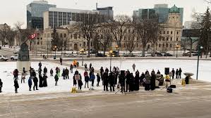 Located in central canada, manitoba is one of canada's three prairie provinces. Rally At Manitoba Legislature Calls For In Person Christmas Church And Gatherings Ctv News