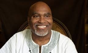 Stephanie Byron's Instagram, Twitter & Facebook