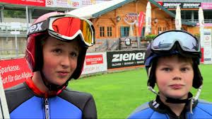 Für den besten skispringer des winters ist die wm in oberstdorf wohl beendet. Skispringen Audi Arena Skiflugschanze Obestdorf