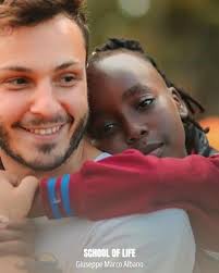 🎬 Il 9 Novembre alle 17.30, conferiremo il Premio MFF Focus Mediterraneo  al film "School of Life" di Giuseppe Marco Albano @giuseppemarcoalbano,  regista lucano noto per la sua sensibilità e la sua