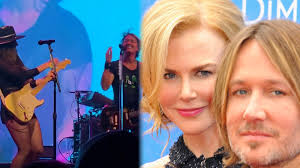 The scream queens are back.