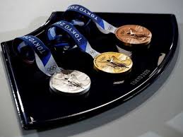 Clive rose / getty) estados unidos ganó sus primeras medallas de los juegos olímpicos de tokio 2020, ya que chase kalisz y jay litherland terminaron primero y segundo en el combinado. Oro Que No Es Oro Asi Son Las Medallas De Los Jo Tokio 2020 Deportres