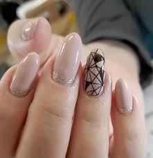 Aquí vas a ver algunos diseños de uñas cortas, pero si quieres ver más mira nuestro articulo exclusivo de uñas cortas. Tendencia De Unas 2020 Ideas De Diseno De Unas
