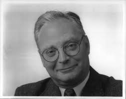 Hi Folks! I produce and host a podcast called, Heart of It All, about  connections between Ohio and Hollywood and thought this talented group  would enjoy the show. My newest episode with