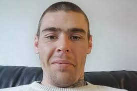 Drunken lout assaults hospital doctor before exposing himself to ambulance  worker