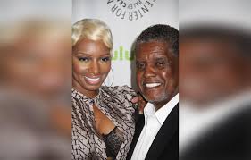 Gregg leakes is nene leakes' husband whom she married twice — meet the cancer survivor. Nene Leakes Reveals Her Husband Has Been In The Hospital For 15 Days