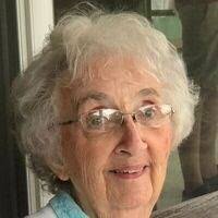 Bernadette Dennis's Instagram, Twitter & Facebook