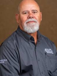 Steven Hooks's Instagram, Twitter & Facebook