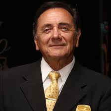 FOTO DEL RECUERDO SALIDA DE LÍDERES Ricardo Balbin y Arturo Illia salen  juntos después de haber compartido una reunión en la Unión Cívica Radical