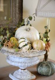 Sieh dir an, was birgit (birgitniendorf) auf pinterest, der weltweit größten sammlung von ideen, entdeckt hat. Herbst Deko Ideen Pflanzkuebel Stein Kuerbisse Gestaltung Herbst Dekoration Herbst Dekor Deko Ideen