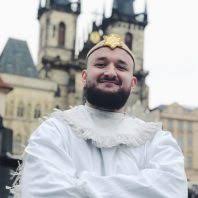 Rád chodím na poštu 5. Pokac Se Promenil V Andela A Vydal Se Na Inspekci Predvanocni Prahy Play Cz