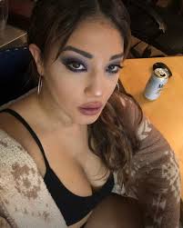 Misty Quinn's Instagram, Twitter & Facebook