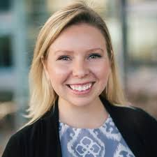 Dana Starling's Instagram, Twitter & Facebook