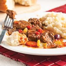 Casserole De Boeuf Braise A La Provencale Confort Food Food Meal Time