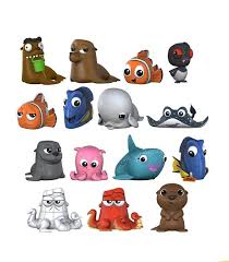 Le monde de dory streaming , ou trouver doris au québec, un an après le premier film, marin et nemo vivent en parfaite harmonie avec dory, qu'ils ont mais un événement traumatisant vient perturber leur quiétude, et dory s'embarque dans une aventure pour retrouver sa famille, aidée par. Funko Mystery Mini Le Monde De Dory Le Monde De Dory Le Monde De Nemo Trouver Doris