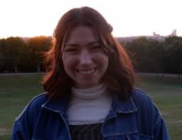 Kayla Dell's Instagram, Twitter & Facebook