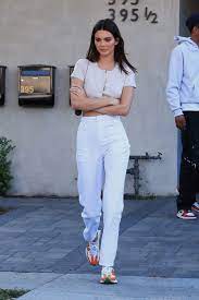 Hailey rhode bieber and kendall jenner at stassie's birthday party in hollywood 06/08/2021. Not Kendall On Twitter Kendall Jenner Outfits Street Styles Kendall Jenner Outfits Casual Kendall Jenner Street Style